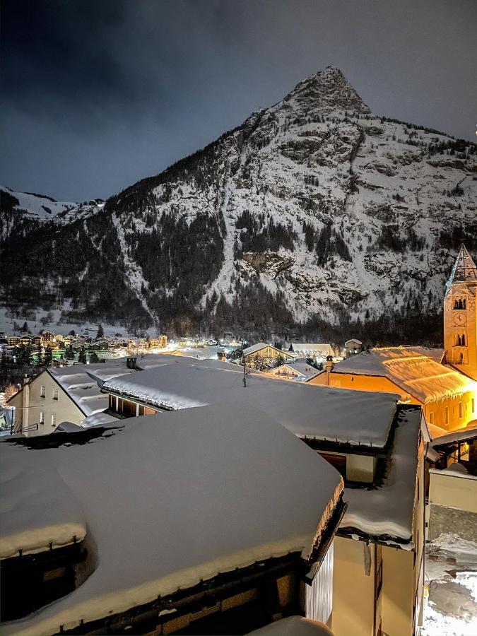 L'Atelier Du Temps - Hemmet Courmayeur Exterior foto
